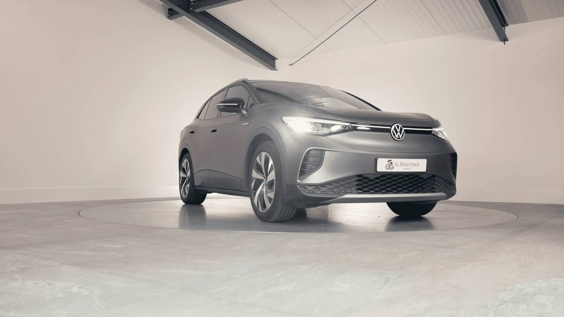 Hoe werkt een draaiplateau voor automotive fotografie?